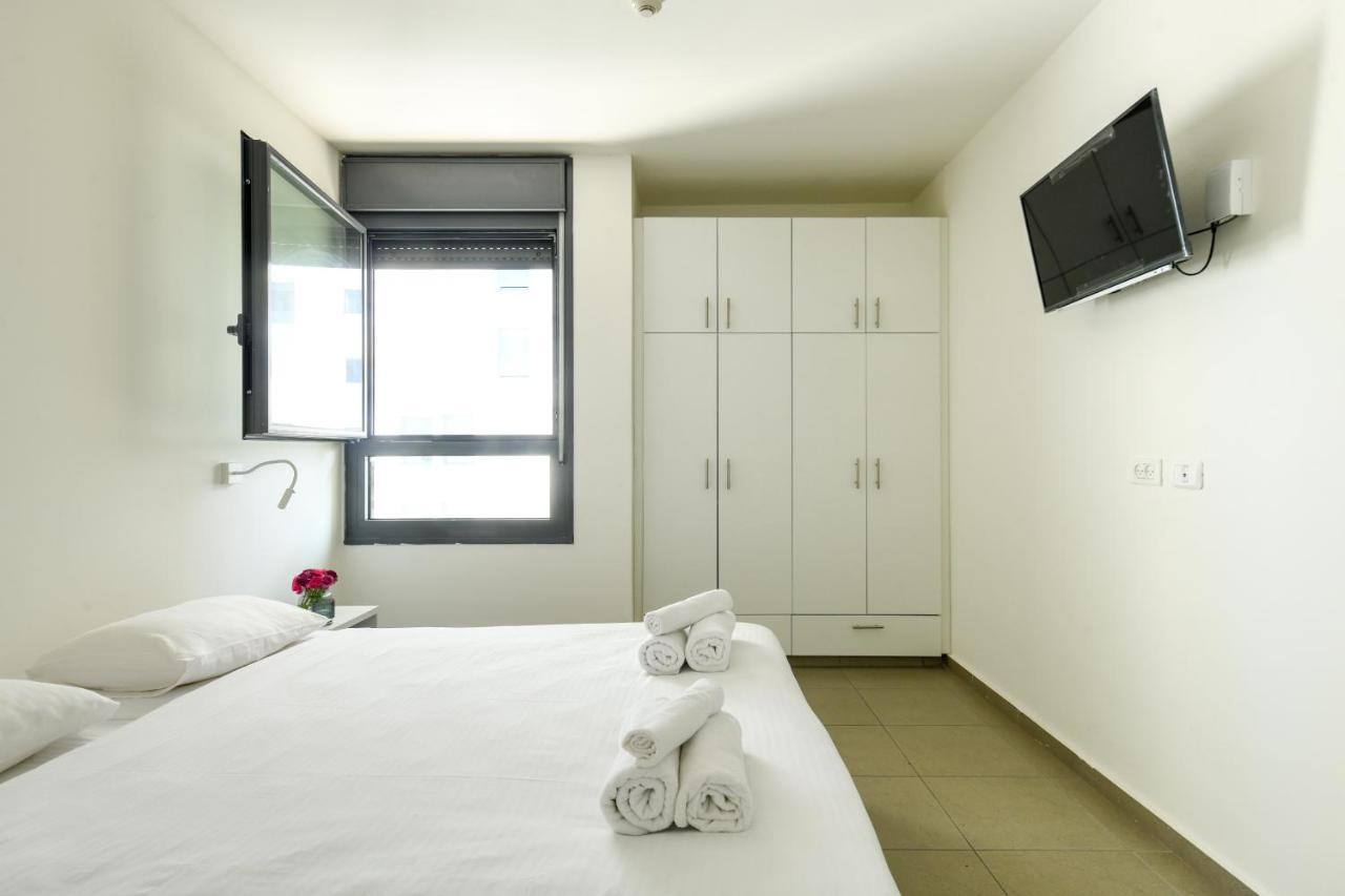 דירות גני תערוכה - Tlv University Apartments Near Expo By Sea N' Rent เทลอาวีฟ ภายนอก รูปภาพ